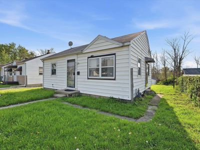 3505 S Main St