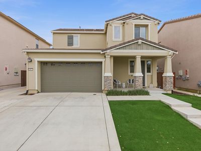 3871 Ivan Way