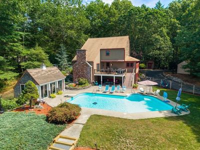 14 Woodview Dr