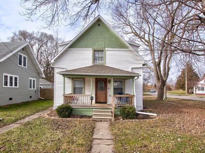 2895 Schaefer St