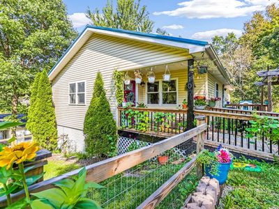 Property at 210 Grover St, Nelsonville, OH