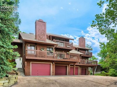 57 Newport Cir APT A