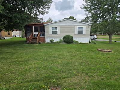 97 Lakeview Dr