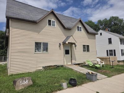 538 Maple St