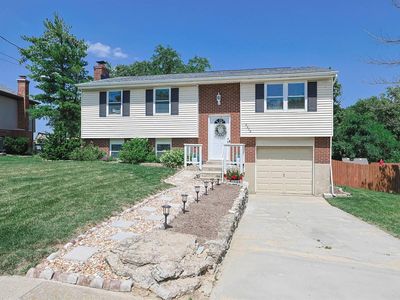 2242 Wideview Dr