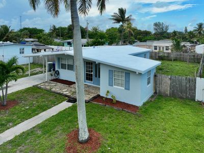 1601 NE 47th Street