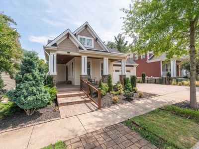 1158 Farrow Dr