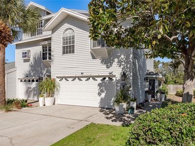 11722 Currie Ln APT D1