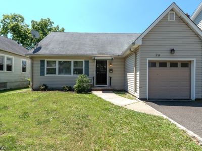 Property at 29 Ohio St, Maplewood, NJ