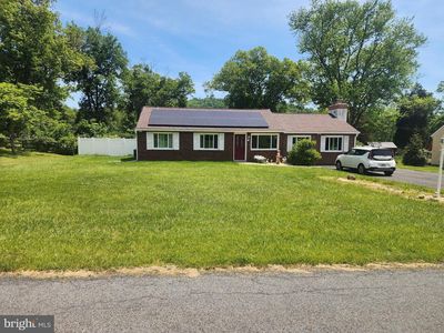 8 Mary Jane St