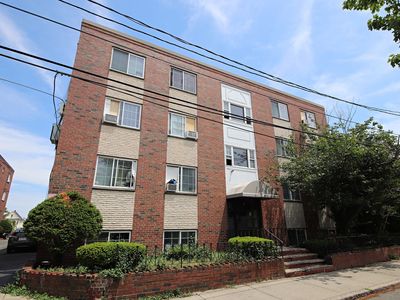 15 Staples Ave APT 42