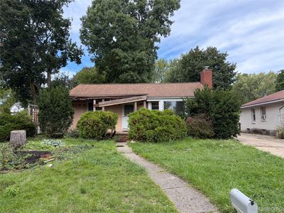 Property at 17358 San Quentin Dr, Southfield, MI