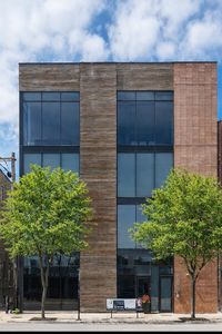 622 N Ashland Ave #2