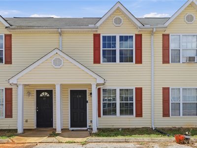 10 Buff St