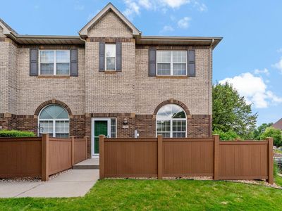 6453 Regency Ln