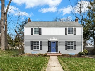 240 Clark St