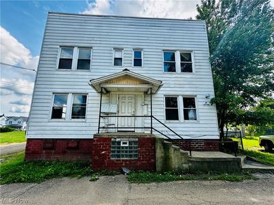 Property at 820 Richard Pl NW, Canton, OH