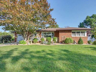 3931 Holiday Dr