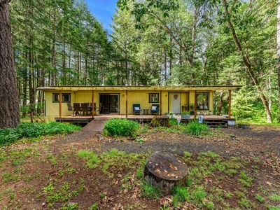 350 Bonnie Ln