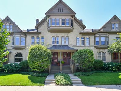 1033 East Ogden AVENUE