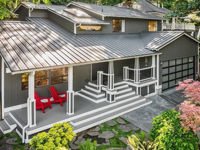 6687 NE BAYVIEW Boulevard