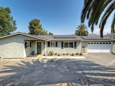 12904 Julian Ave