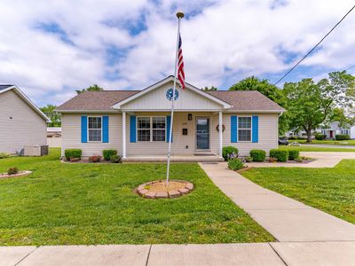 Property at 1129 Washington St, Henderson, KY