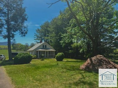 18 Fairystone Church Loop