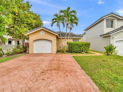 4916 SW 154th Ave