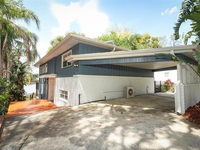 858 Lake Marion Dr