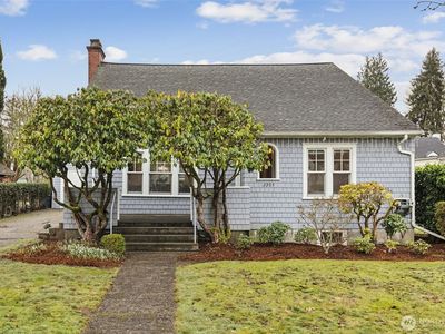 2305 Columbia Street SW