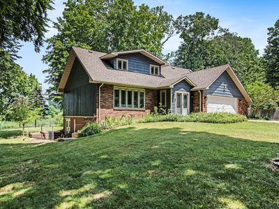 2569 Ridgewood Trl