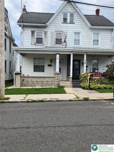 388 S 2nd St