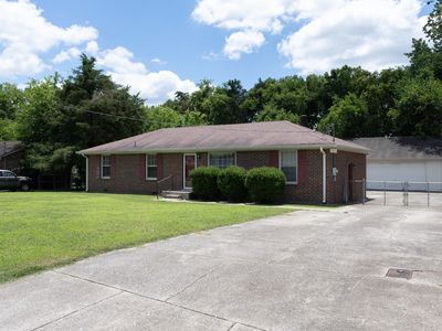 Property at 121 Bostring Dr, Hendersonville, TN