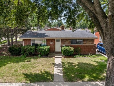 1720 Westbrook Dr