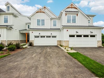 303 Avondale Ln