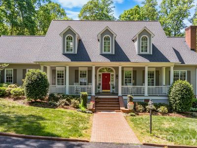 2953 Ninth Tee Dr
