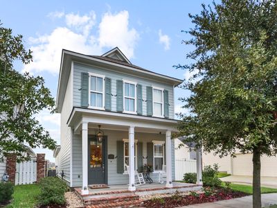 4293 Chapel Hill Row