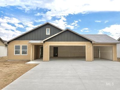 1553 Skookum Dr
