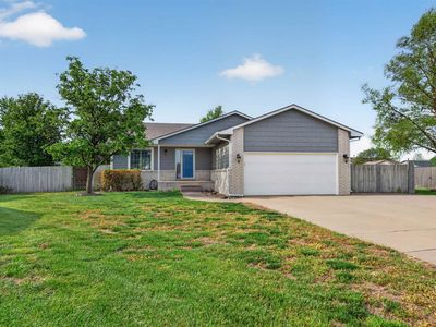 11237 W Carr Ct