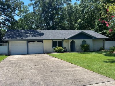 353 Huntington Dr