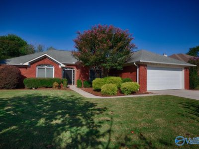 104 Brownstone Dr