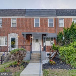 4806 Greencrest Rd