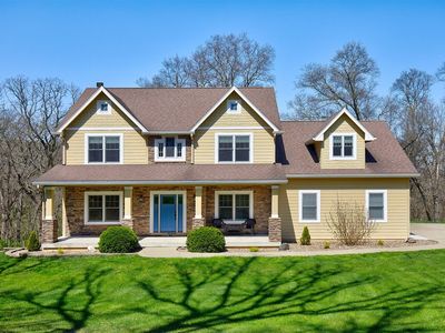 1325 Union Ct