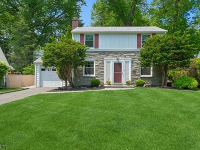 23 Benvenue Ave