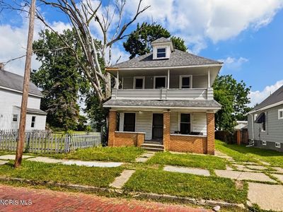 Property at 1688 Avondale Ave, Toledo, OH