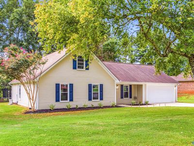 222 Bent Oak Cir