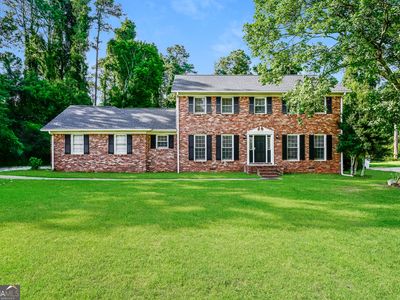 2216 Country Club Dr SE