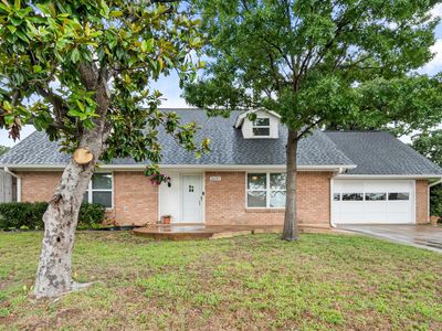 1600 Miller Ct