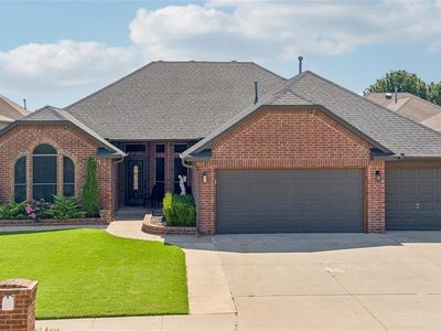 312 N Sam Houston Way